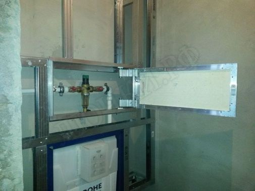 Люк под плитку Нажимной Секрет-Лайт 450*450 Люк под плитку Нажимной Секрет-Лайт 450*450