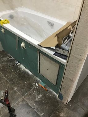 Люк под плитку Нажимной Секрет-Лайт 450*450 Люк под плитку Нажимной Секрет-Лайт 450*450