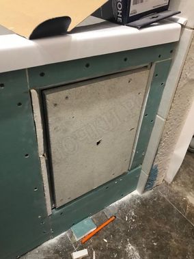 Люк под плитку Нажимной Секрет-Лайт 450*450 Люк под плитку Нажимной Секрет-Лайт 450*450