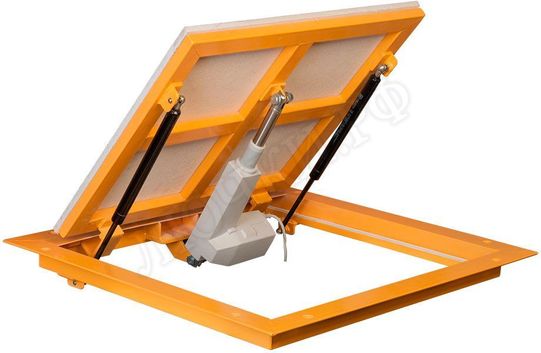 Напольный люк с электроприводом 700*1600 Напольный люк с электроприводом 700*1600