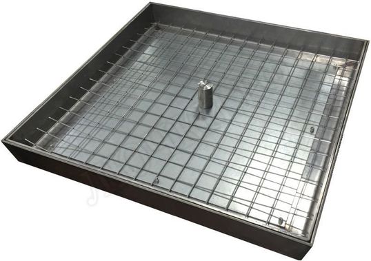 Напольный люк из нержавеющей стали AISI 430 Напольный люк из нержавеющей стали AISI 430